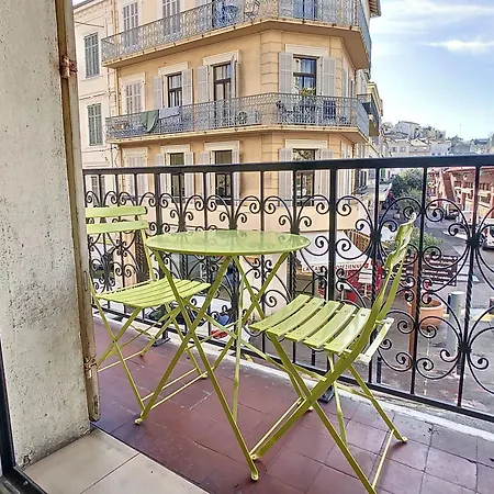 With View On Marche Forville For 2 128 Cannes